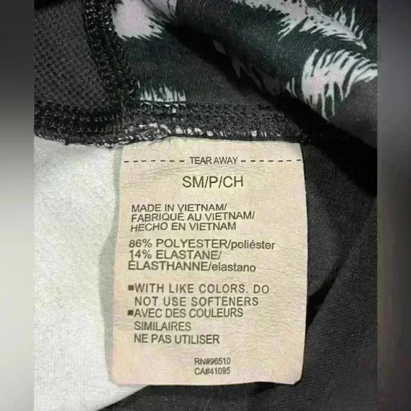 Puma Leopard Print Black and White Leggings Size Small - Picture 5 of 7